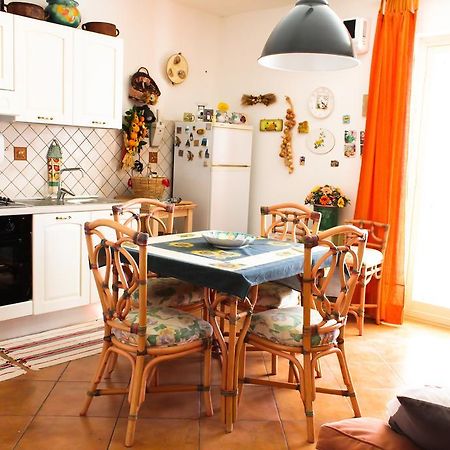 Bed And Breakfast Agrumi In Terrazza 아라고나 외부 사진