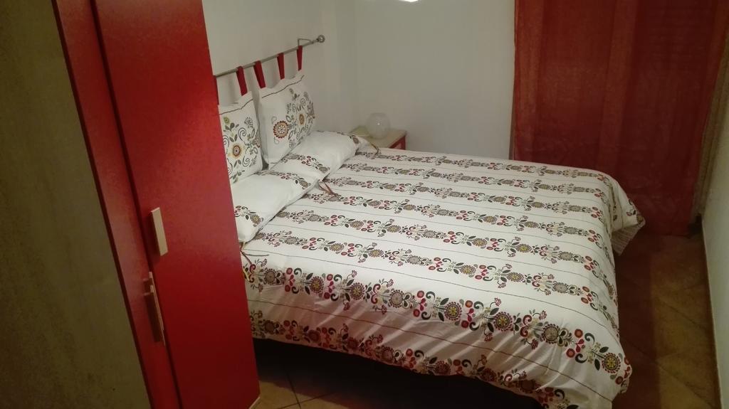 Bed And Breakfast Agrumi In Terrazza 아라고나 객실 사진