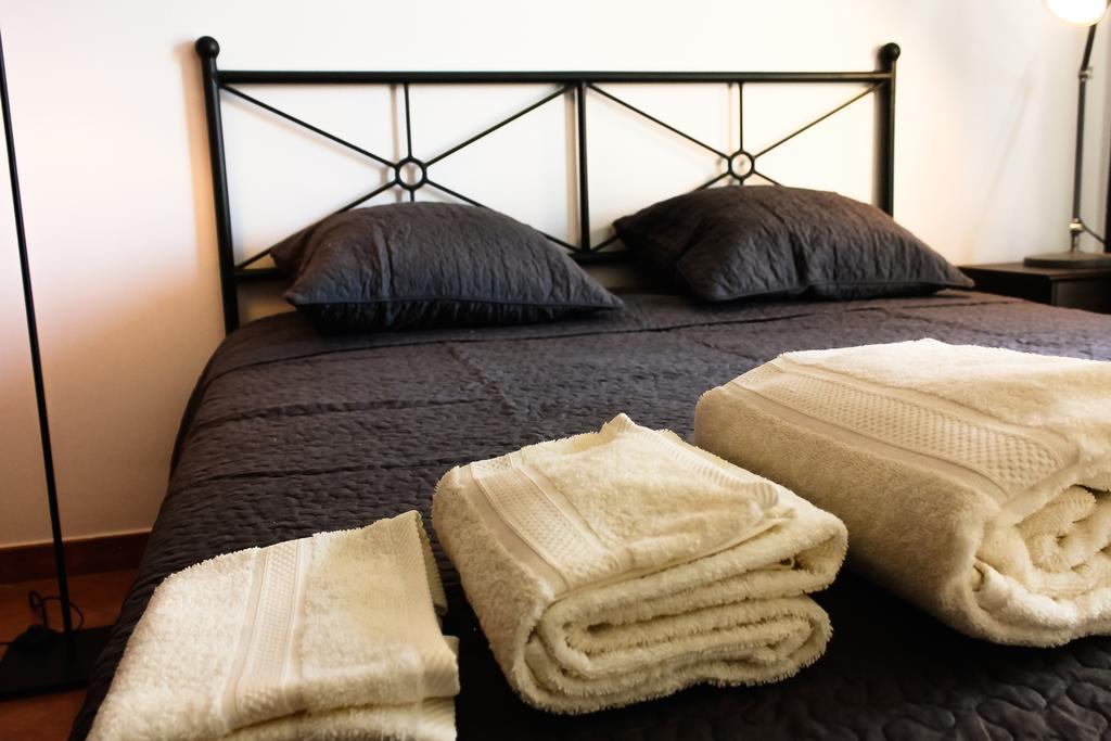 Bed And Breakfast Agrumi In Terrazza 아라고나 객실 사진